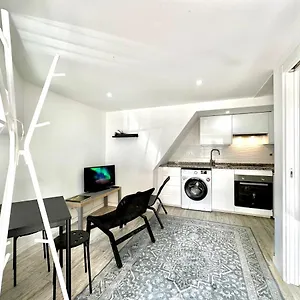 Cozy Tiny House Lisboa