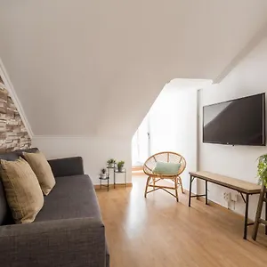 Rato Cozy 3br W/balcony - By Lu Holidays Lisboa